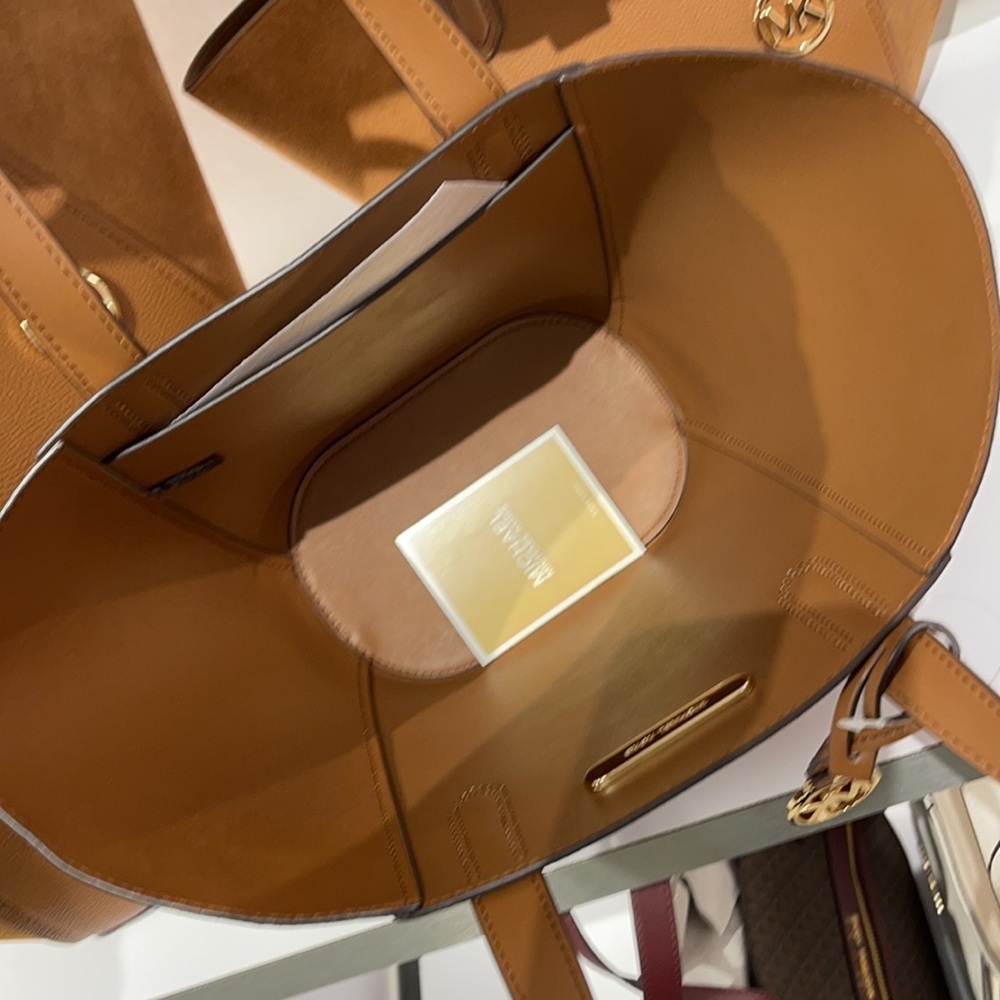 Michael Kors Portia Small Tote Leather - Picture 9 of 16
